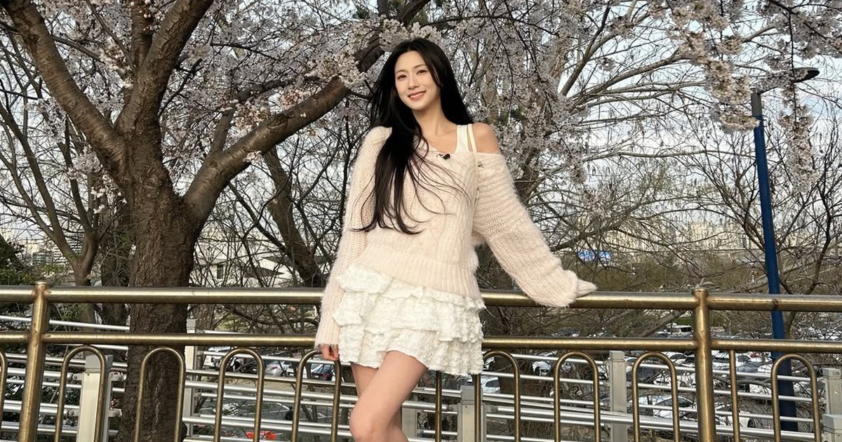 Muốn tôn dáng và nổi bật hơn nàng đừng bỏ qua chân váy xếp tầng