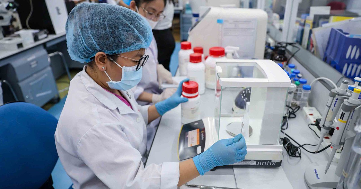 Tiến sĩ từ trường tư chuyển sang công: Đổi chiều trong tuyển dụng