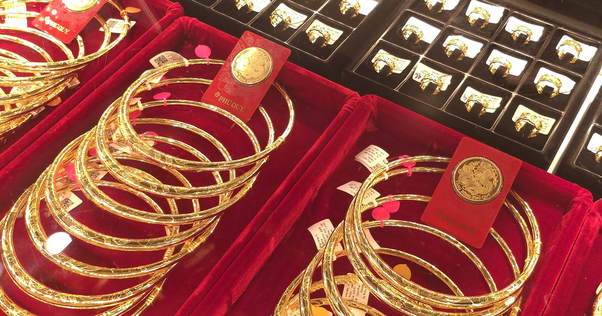 Chênh lệch giá vàng giảm nhanh, đầu tư vàng không còn 'sáng cửa'