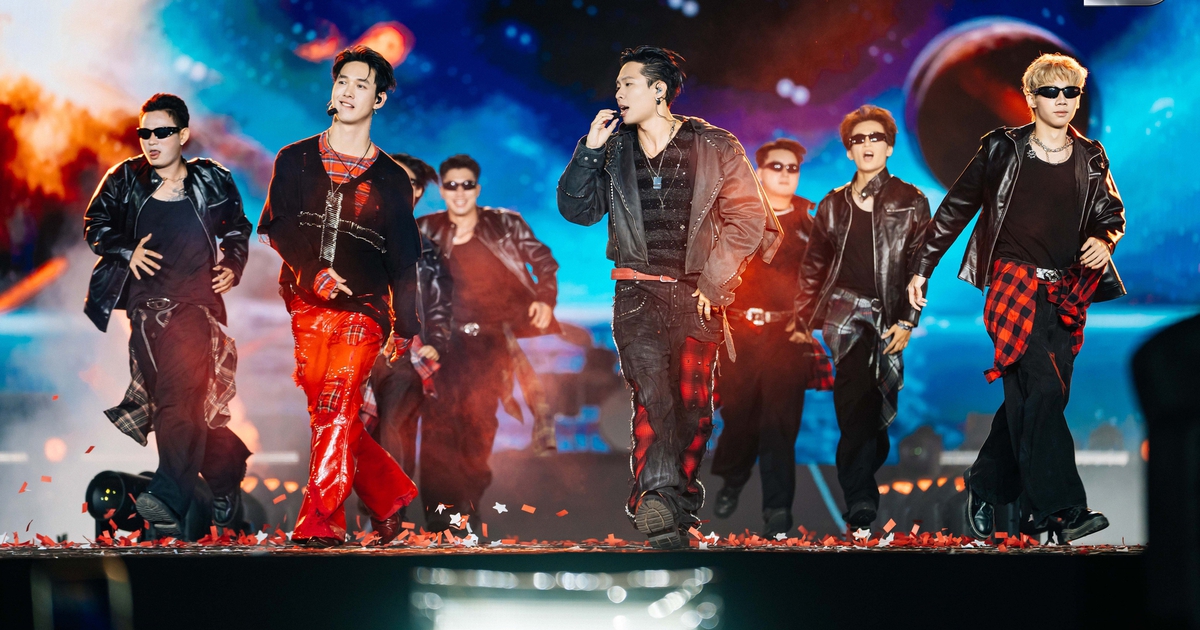 HIEUTHUHAI, Quang Hùng MasterD cùng dàn anh trai 'đốt cháy' sân khấu