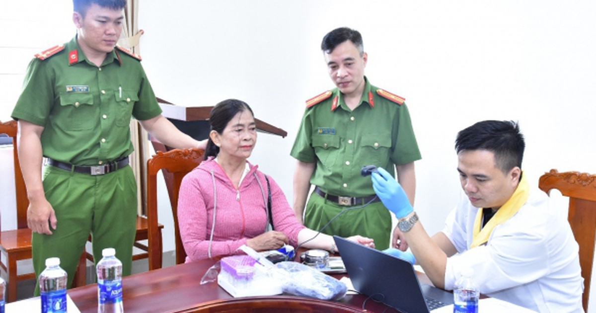 Đi từng nhà lấy ADN thân nhân liệt sĩ, thắp sáng hy vọng đoàn tụ