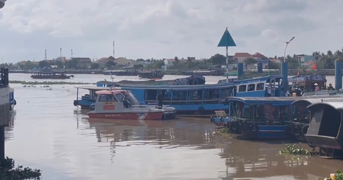 2 người rơi xuống sông mất tích sau tiệc sinh nhật trên tàu du lịch