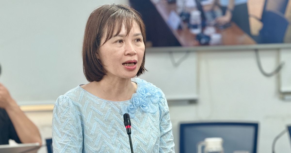 Bệnh tay chân miệng tại TP.HCM tăng gần 200%, đã có trẻ tử vong