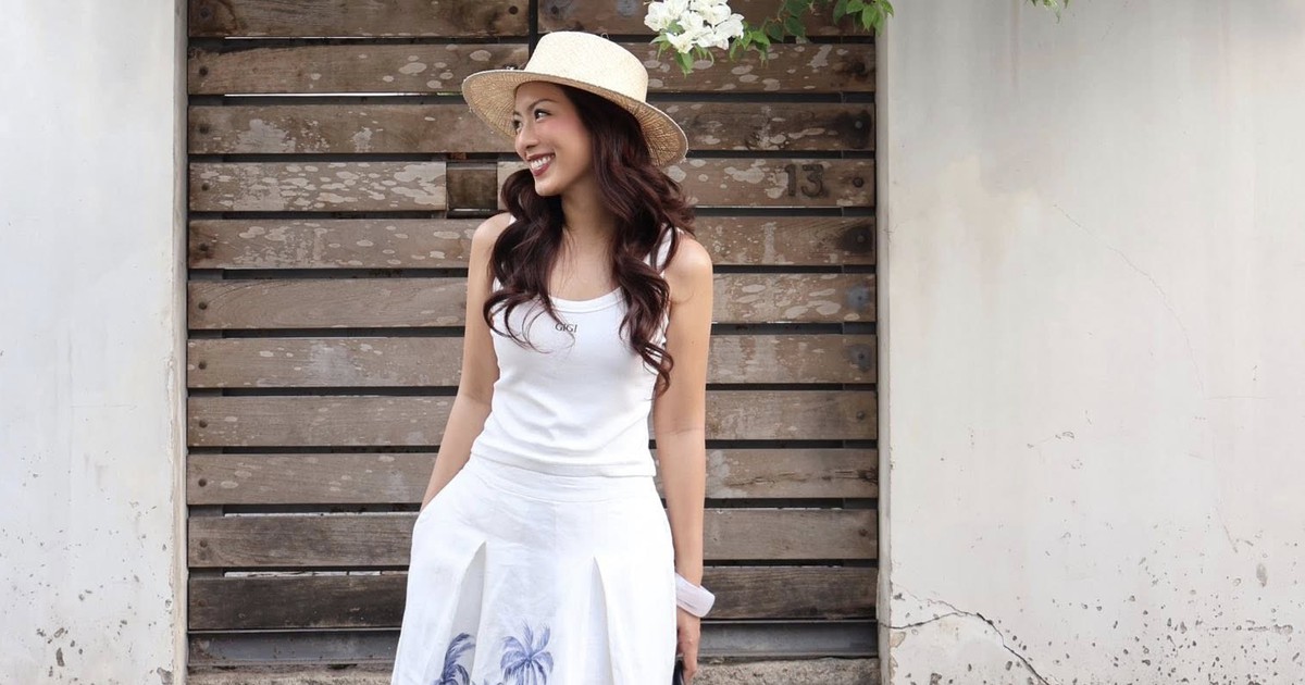 Đẹp bất bại với bộ đôi áo và chân váy dài