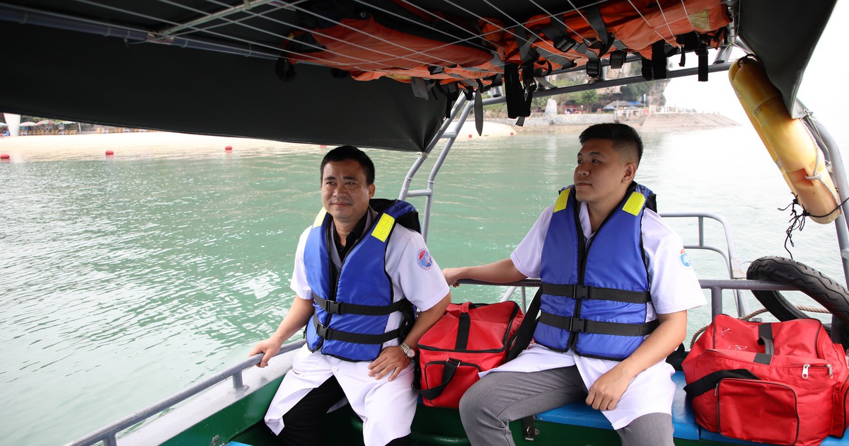 C&oacute; tổ y tế thường trực 24/24, vịnh Hạ Long th&ecirc;m 'l&aacute; chắn' an to&agrave;n