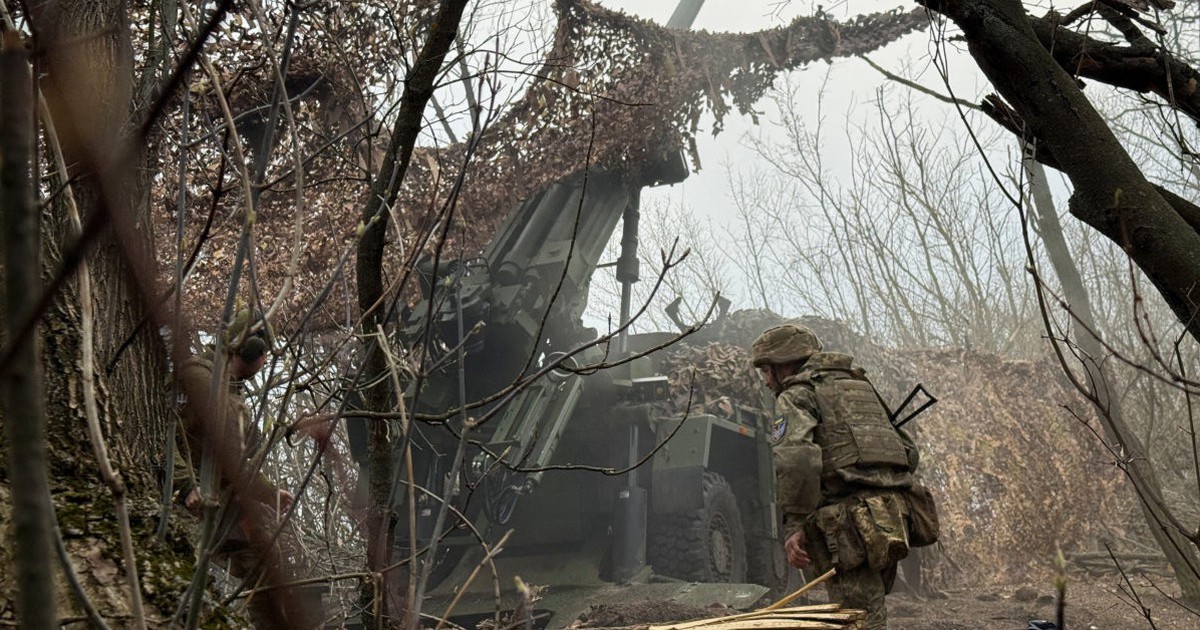 Chiến sự Ukraine ng&agrave;y 1.499: Th&ocirc;ng tin tr&aacute;i chiều về Luhansk