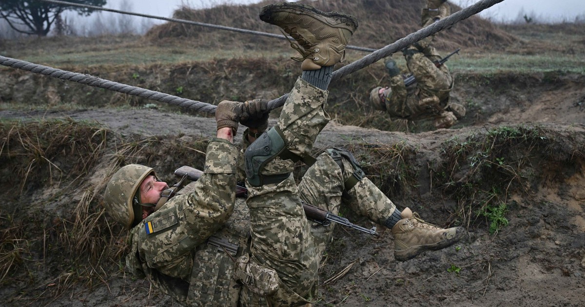 Ukraine b&aacute;c tin Nga kiểm so&aacute;t ho&agrave;n to&agrave;n Luhansk