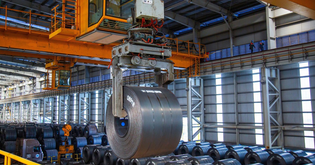 Áp thuế chống bán phá giá sơ bộ với thép cán nóng khổ rộng từ Trung Quốc