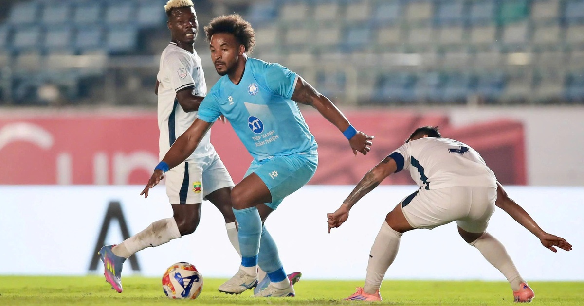 'Báo động đỏ' cho V-League