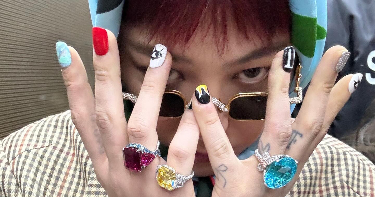 G-Dragon làm rơi chiếc nhẫn 211 tỉ đồng trên sân khấu Coachella 2026?