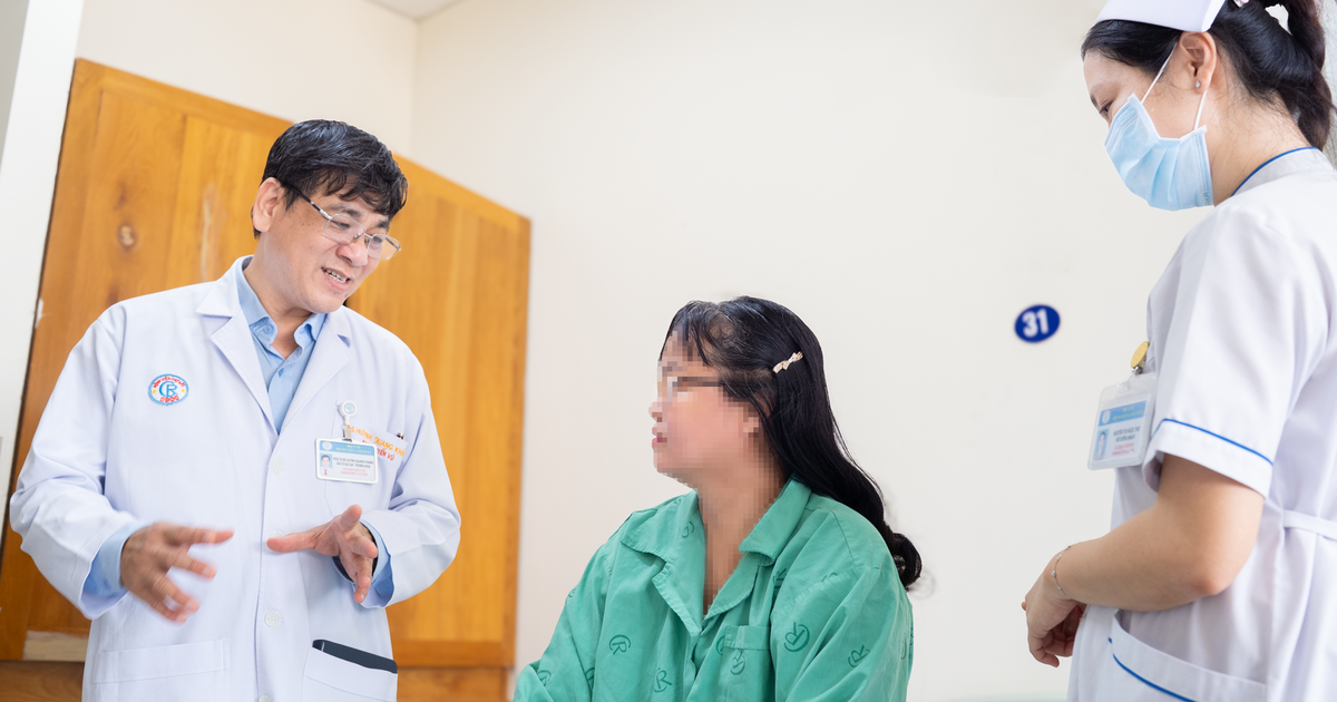 Gia đình có người mắc ung thư vú, bác sĩ cảnh báo không được chủ quan