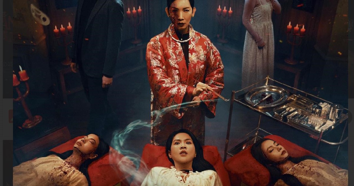 Hình ảnh gây chú ý của Ngọc Trinh và Xuân Lan