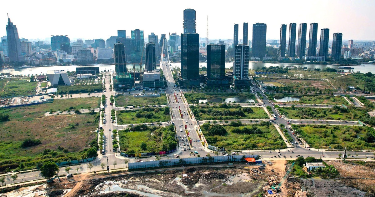 TP.HCM 'đổi đất lấy hạ tầng' cấp bách