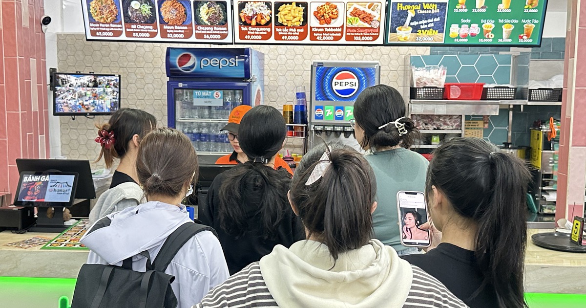 Giữa tiện lợi và bài toán chi tiêu, người trẻ đang chọn gì cho bữa trưa?