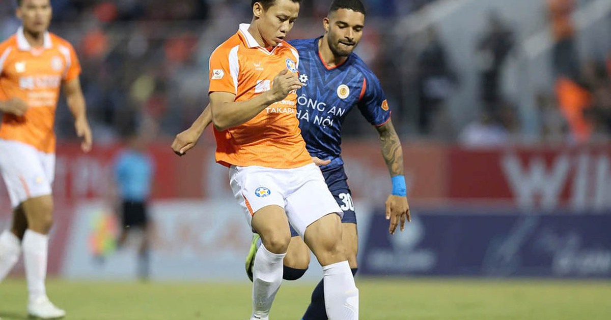 Quế Ngọc Hải sẽ giúp HLV Lê Đức Tuấn giữ lời hứa?