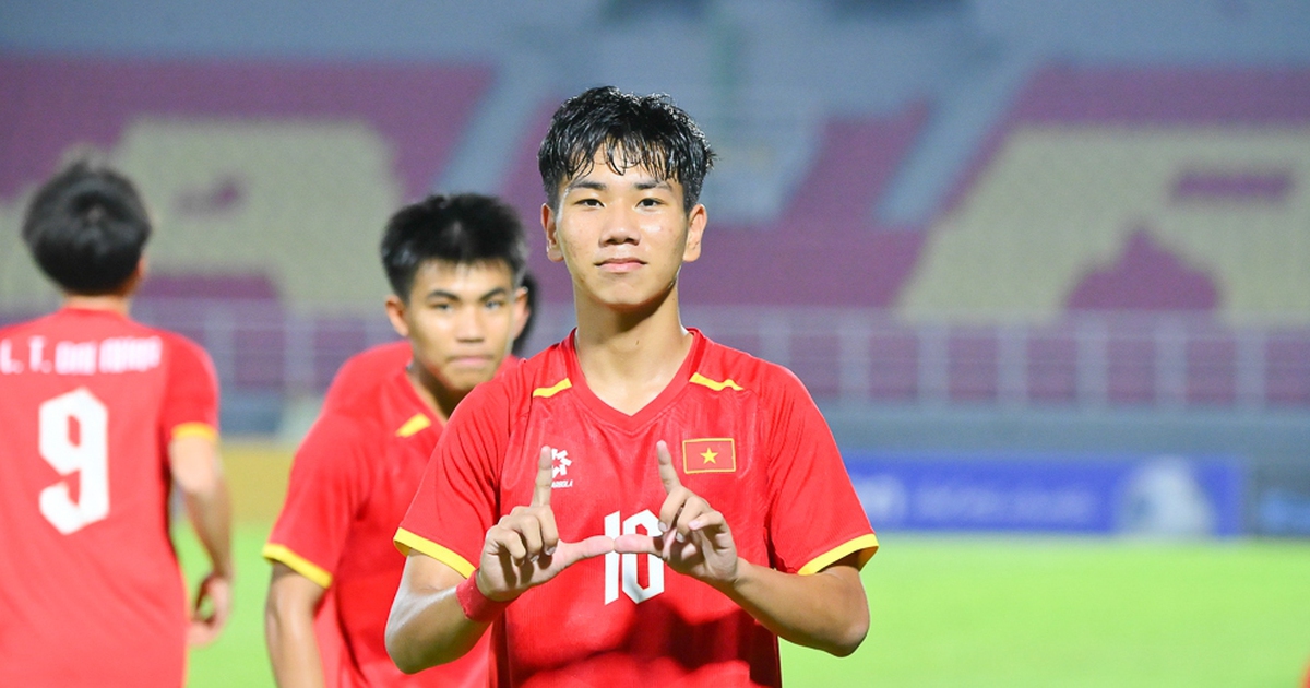 Cựu HLV trưởng U.23 Việt Nam nhận xét đặc biệt về Nguyễn Lực người hùng của U.17 Việt Nam