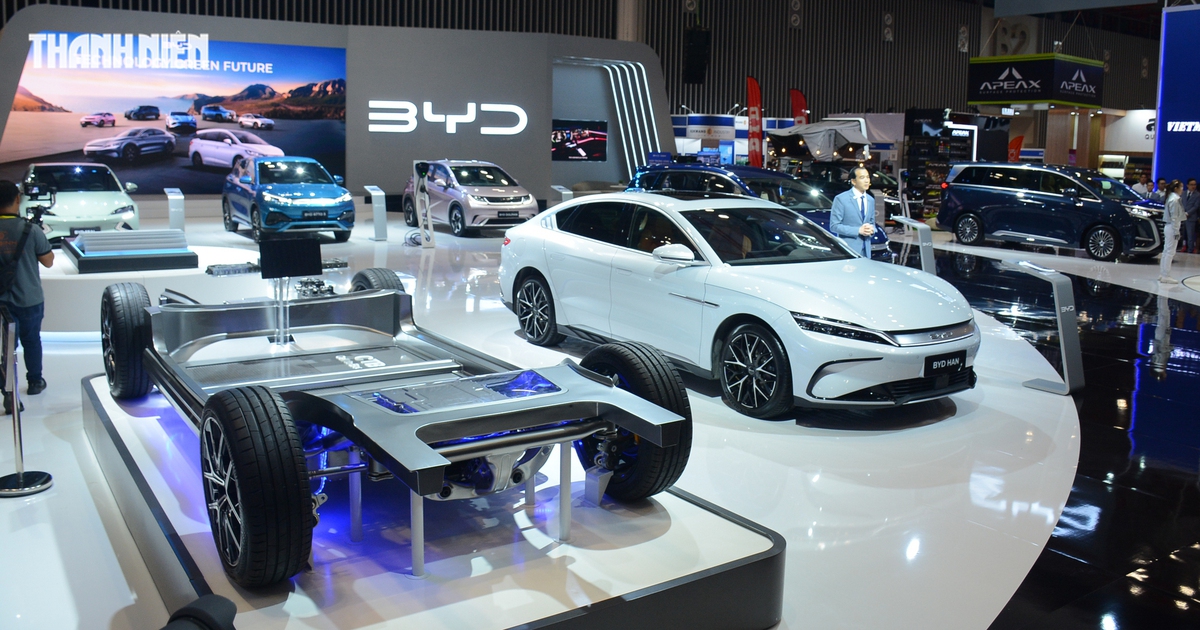 Ô tô Trung Quốc ồ ạt vào Việt Nam, xe giá rẻ từ Indonesia chiếm ưu thế