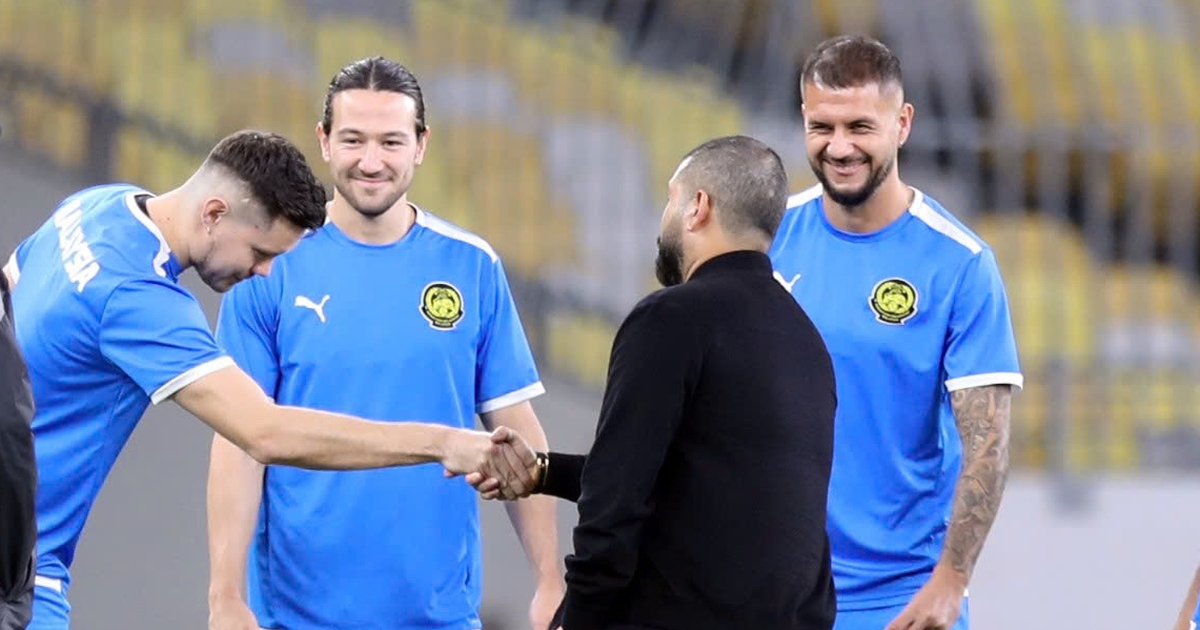 Cựu chủ tịch tiết lộ gây sốc, FAM lại dính bê bối mới: Sắp bị FIFA đình chỉ