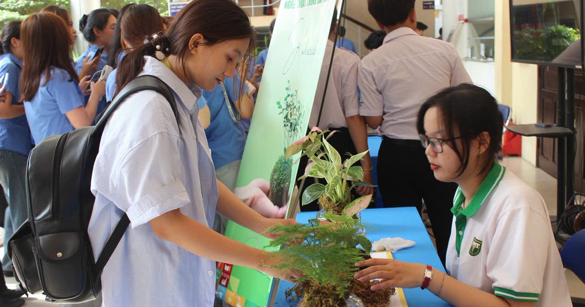 Người trẻ chỉ nhau cách để sống xanh