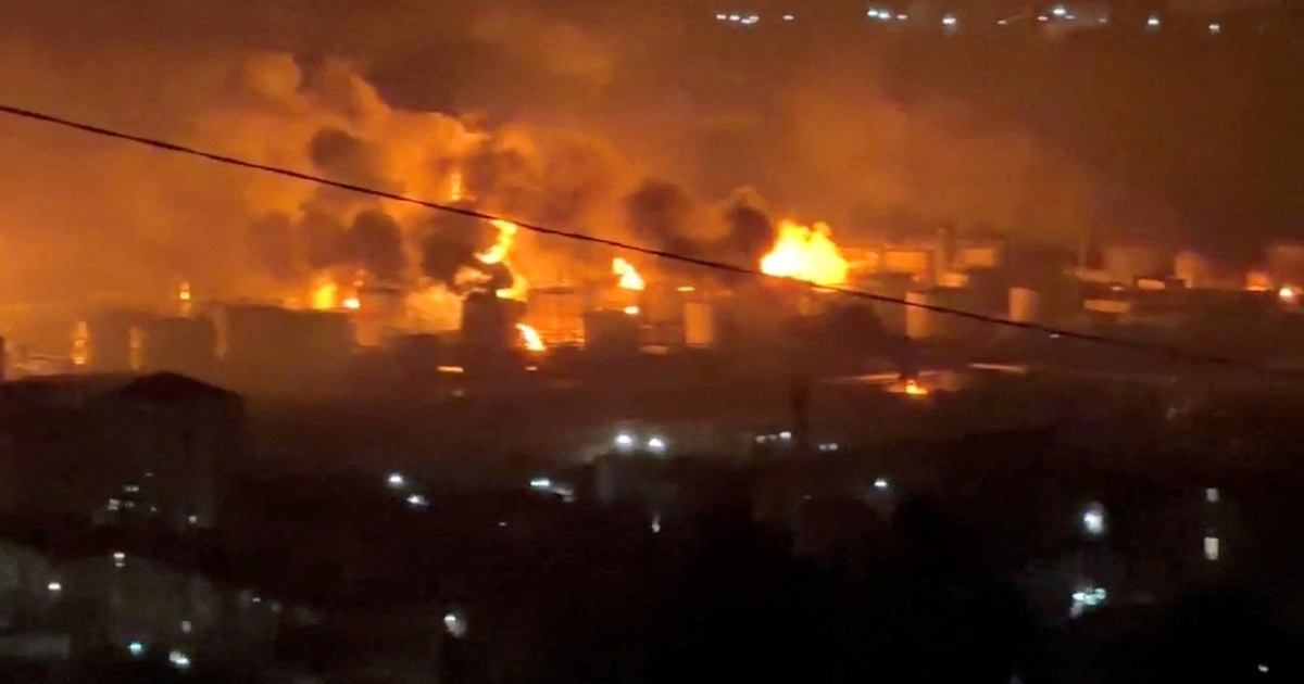 Chiến sự Ukraine ngày 1.520: Nga bị tập kích, một nước NATO tiếp sức cho Ukraine