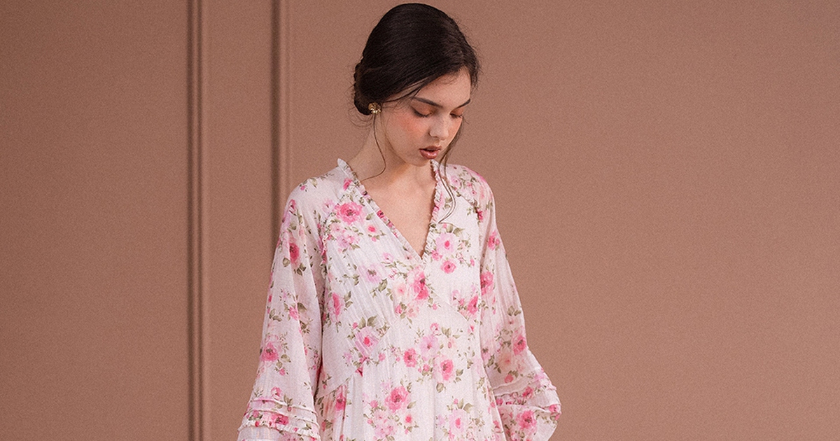 Sắc hồng pastel tôn nét tinh khôi và ngọt ngào của nàng