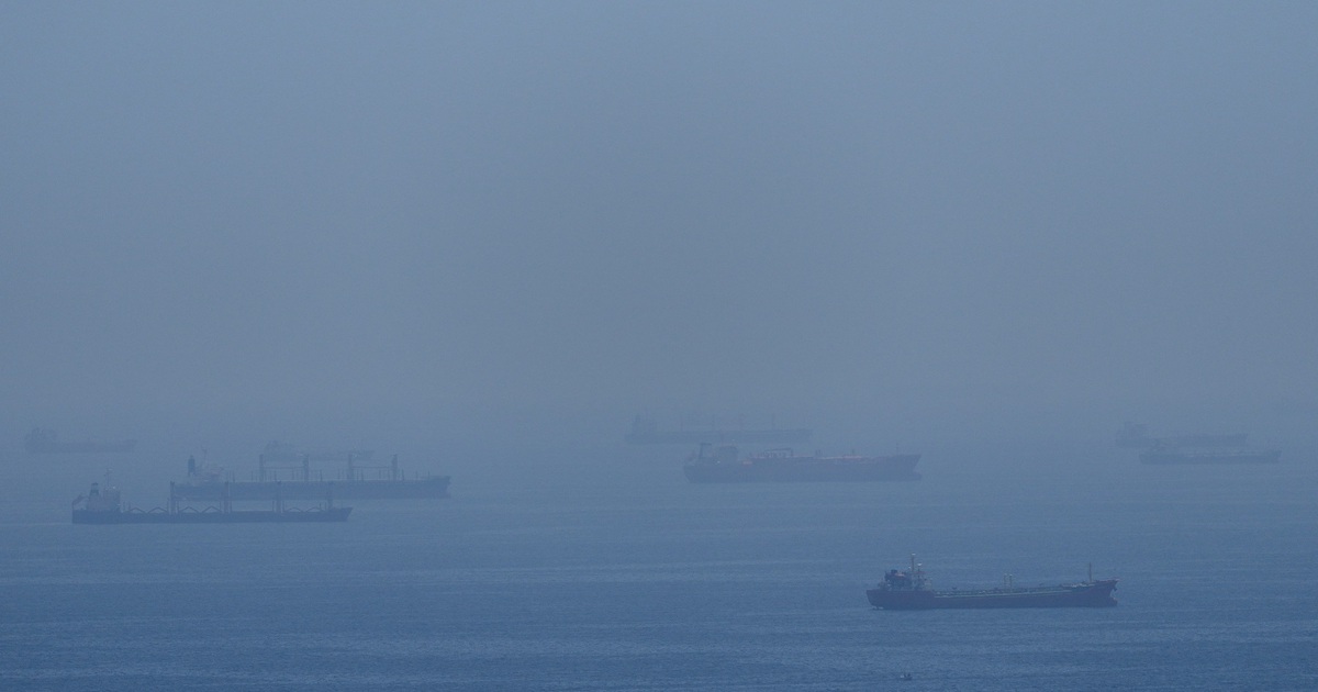 Ông Trump ra lệnh mới liên quan eo biển Hormuz