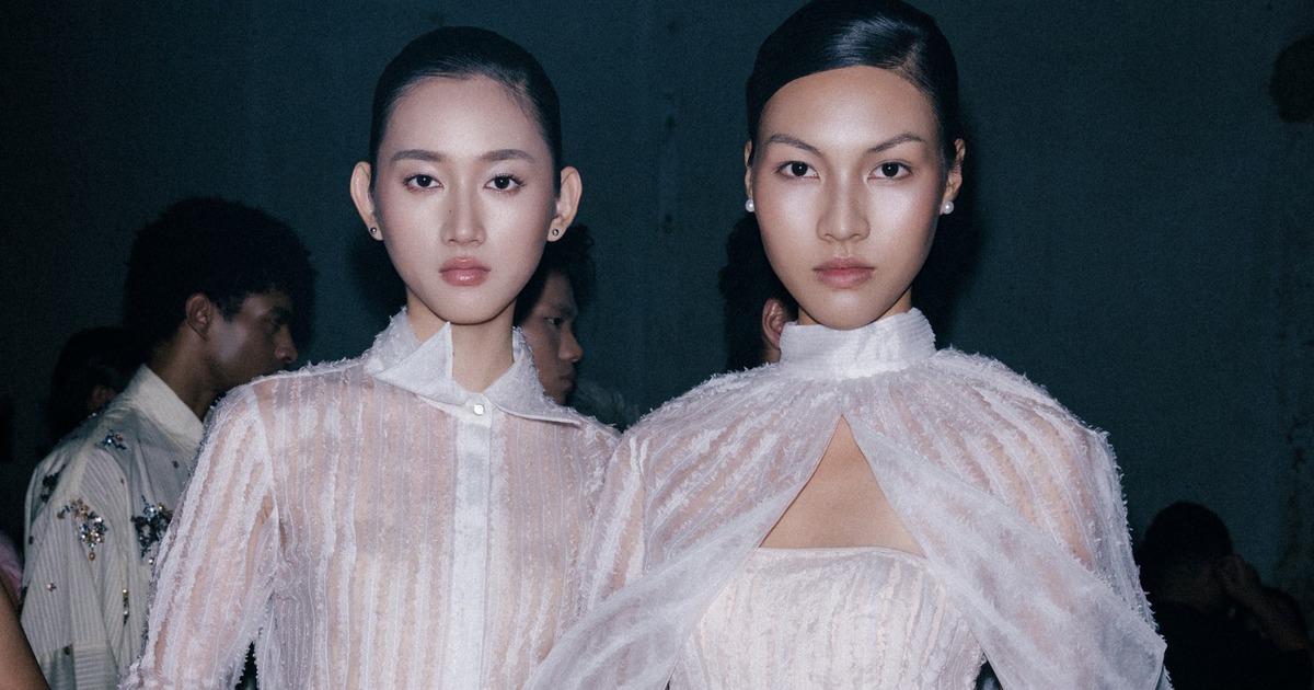 'Xuyên thấu có kiểm soát' vẫn khoe được phong cách thời trang tinh tế