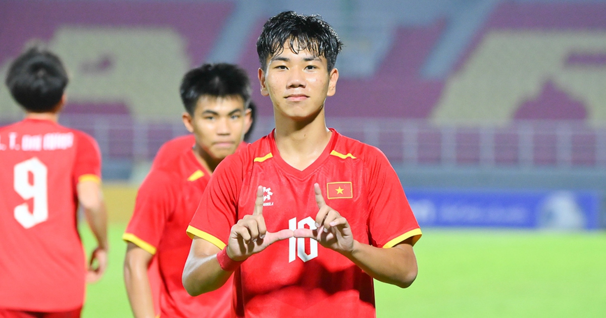 Bóng đá trẻ Việt Nam trở thành ác mộng với Úc