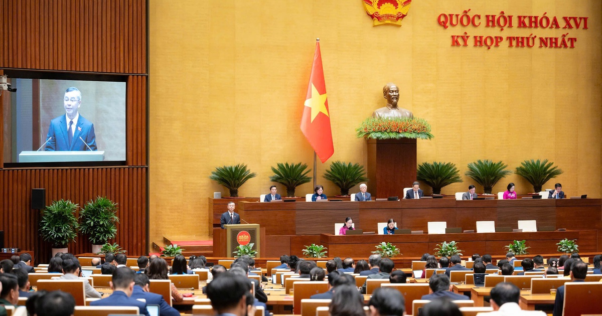 Quốc hội 'chốt' bỏ ngưỡng 500 triệu đồng chịu thuế hộ kinh doanh; giao Chính phủ quy định