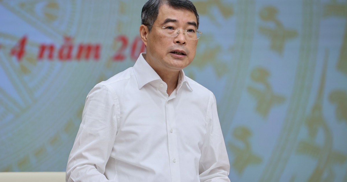 Thủ tướng nghiêm khắc phê bình 29 bộ, ngành, 18 địa phương giải ngân thấp