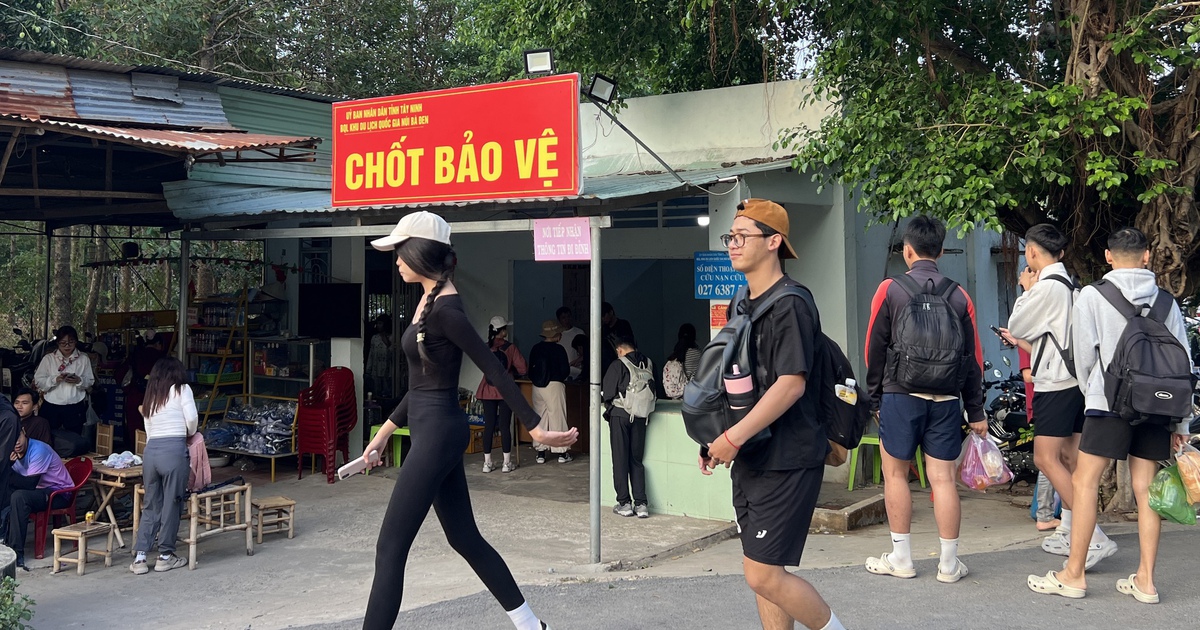 Nghỉ lễ 30.4 - 1.5, khách đến núi Bà Đen tuyệt đối không được làm điều này