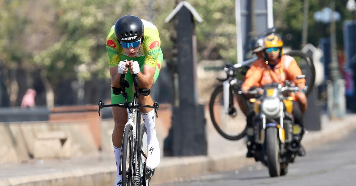 Cua rơ Việt Nam bùng nổ ở chặng cá nhân tính giờ tại Vũng Tàu