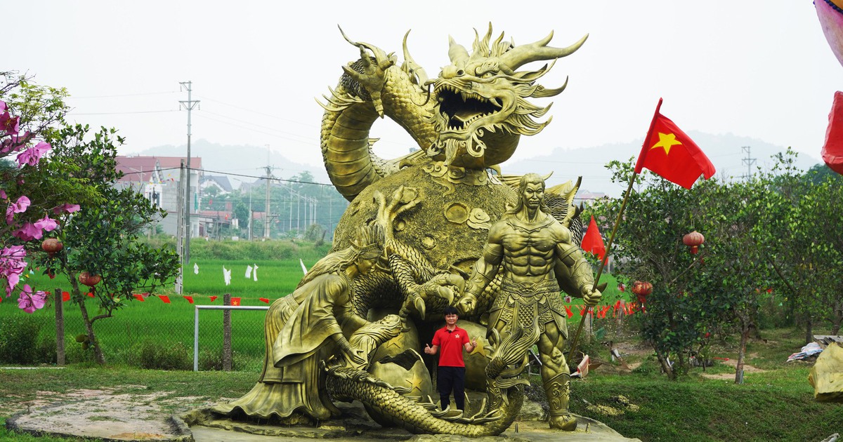 Tượng Cội Nguồn nặng 25 tấn ở Bắc Ninh gây sốt