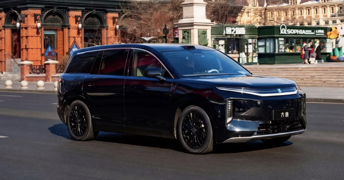 Xe SUV xịn nhất của BYD nhận hơn 30.000 đơn đặt hàng ngay ngày đầu mở bán