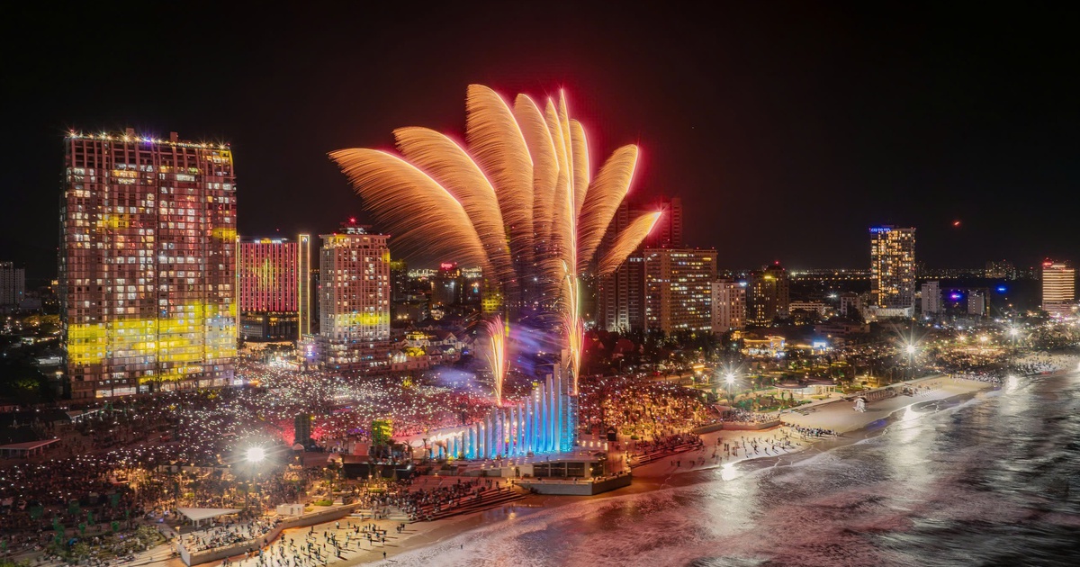 Siêu đô thị, thành phố của những dòng ánh sáng không ngủ