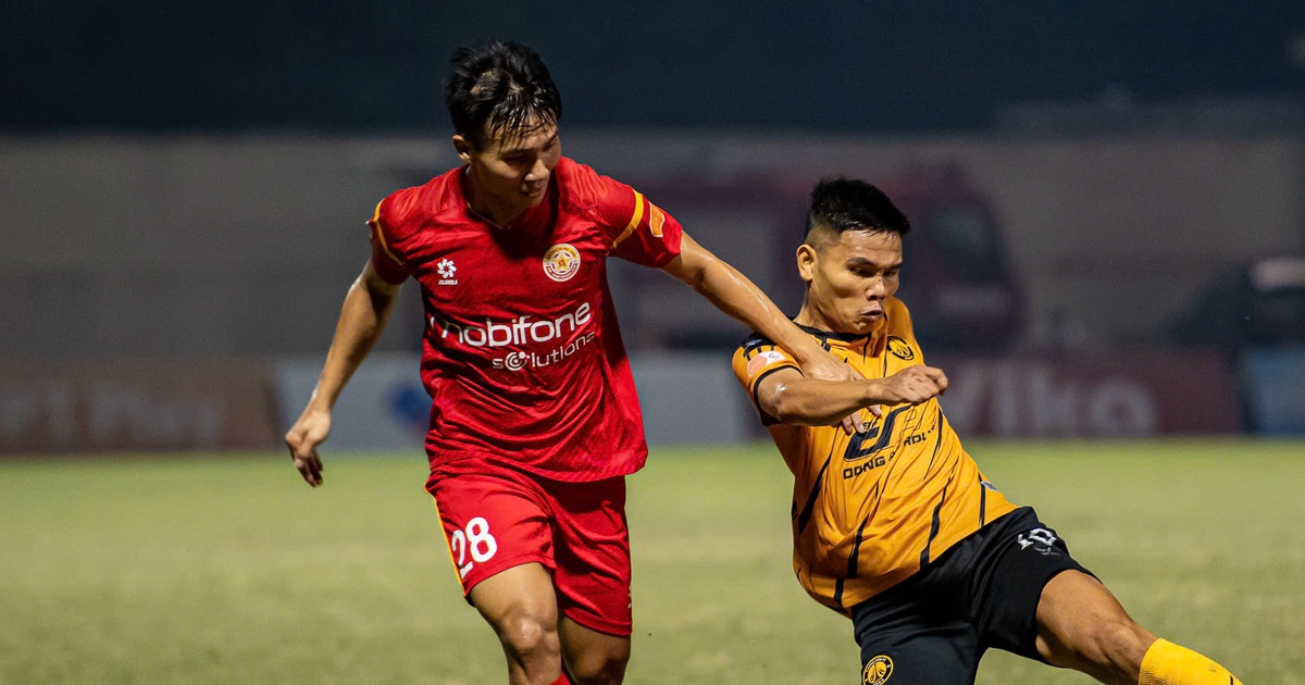 Sao U.23 Việt Nam ghi bàn quý hơn vàng, Thanh Hóa quật ngã PVF-CAND: Sắp trụ hạng thành công!