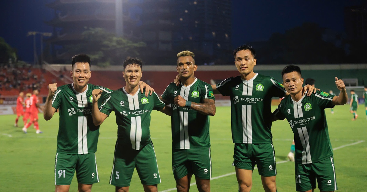 Minh Vương chơi quá hay, Trường Tươi Đồng Nai thắng sát nút Quý Nhơn: Vẫn sừng sững tốp 1