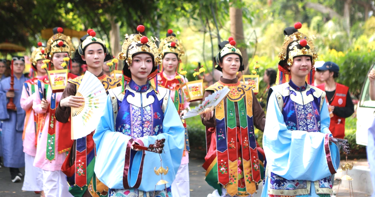 Ngày Giỗ tổ, nghĩ về lòng biết ơn trong kỷ nguyên AI