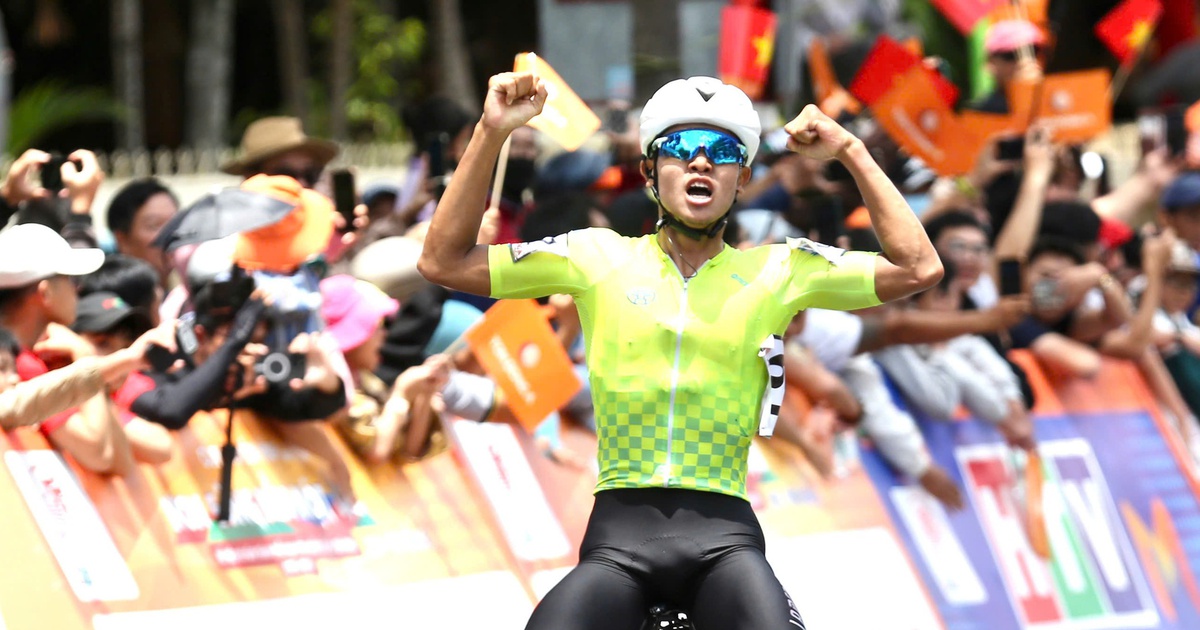 Tay đua Hà Nội Đặng Thành Được lập kỳ tích ở Cúp xe đạp truyền hình TP.HCM