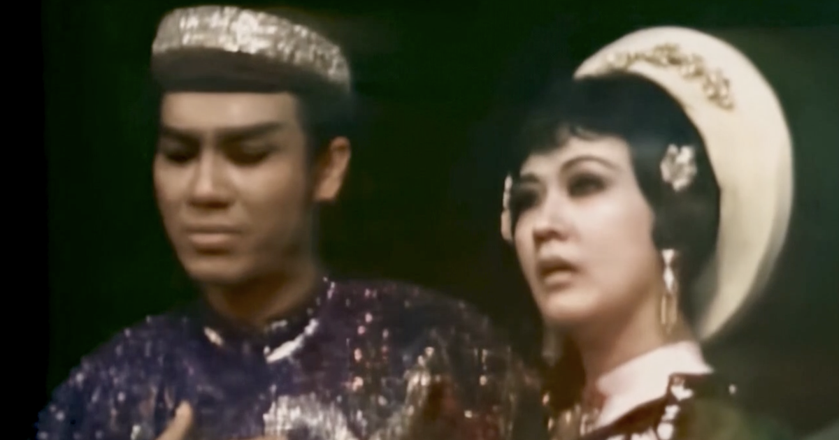 Nghệ sĩ thổn thức khi xem 'Tiếng trống Mê Linh' sau gần 50 năm