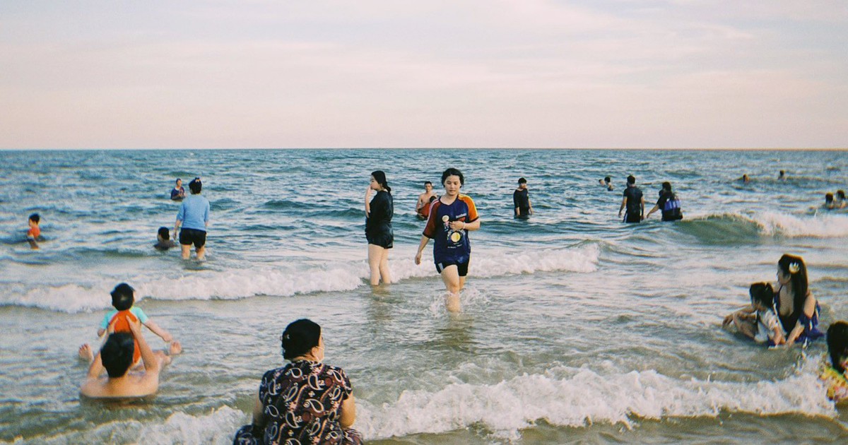 Dịp nghỉ lễ 30.4 - 1.5: Đi biển Vũng Tàu có còn lo sứa, sâu biển?