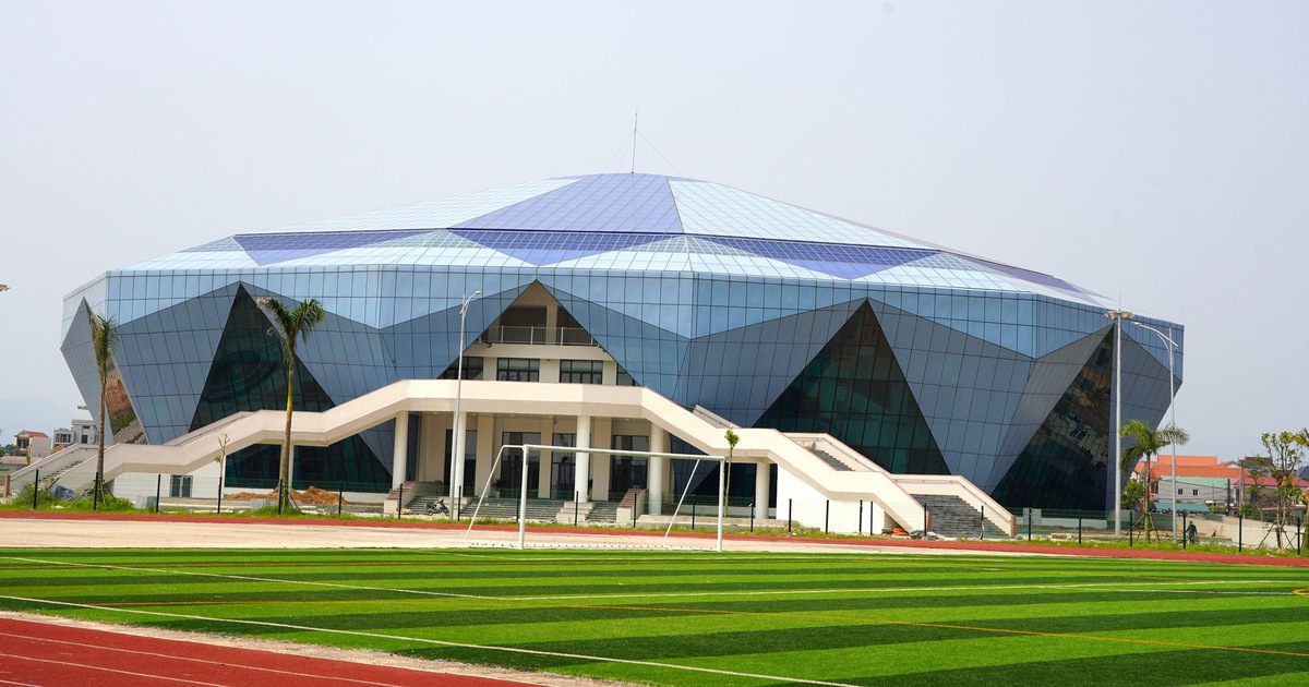 Ngắm 'viên kim cương xanh' 340 tỉ đồng ở Quảng Trị