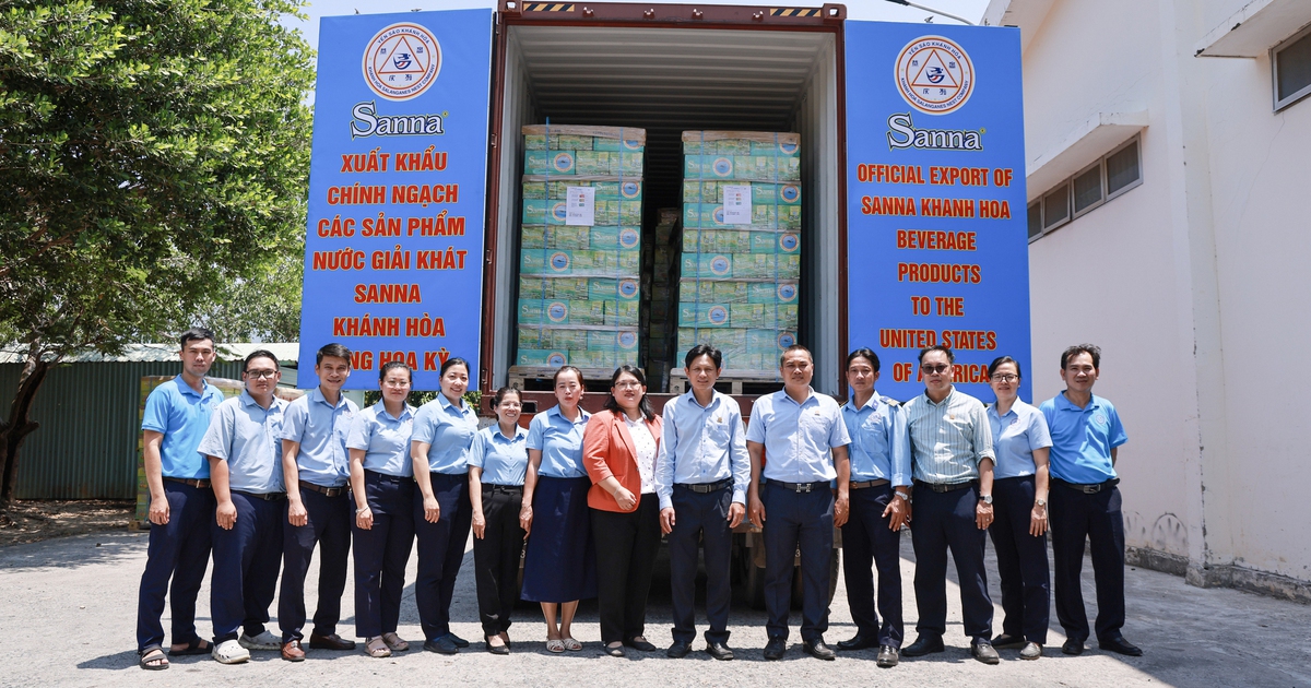 Sanna Khánh Hòa lần đầu xuất khẩu nước giải khát sang Mỹ