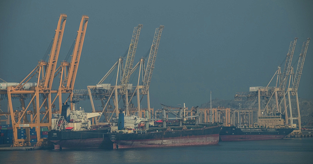 UAE bất ngờ thông báo rời khỏi Tổ chức Các nước xuất khẩu dầu mỏ