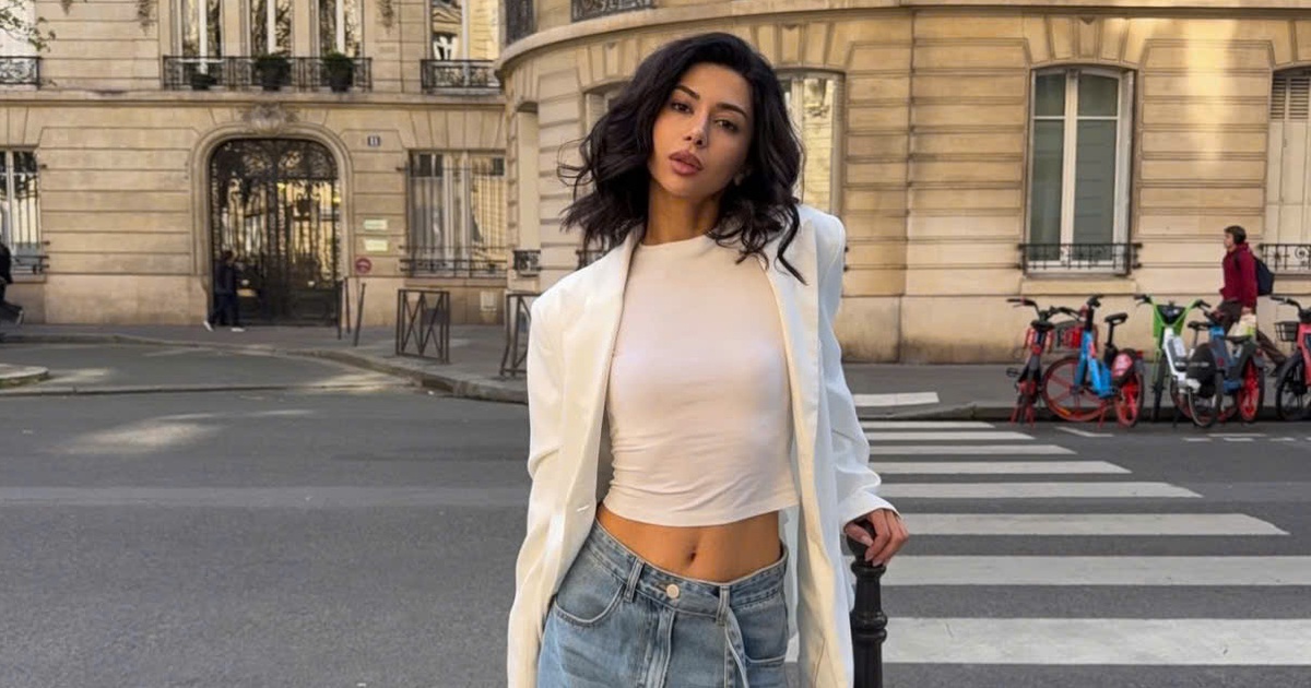 Thoải mái nhưng vẫn thời thượng với quần denim dáng rộng