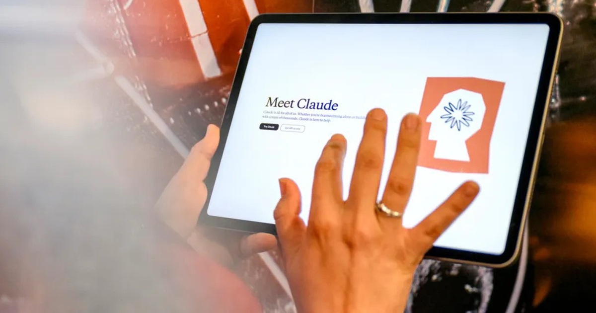 Bán nhà triệu đô để đầu tư vào Claude và cổ phiếu Anthropic