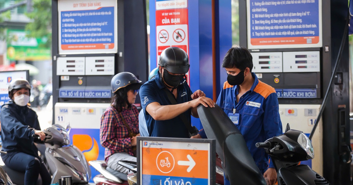 Bộ Công thương thông báo mới về thời gian điều chỉnh giá xăng dầu