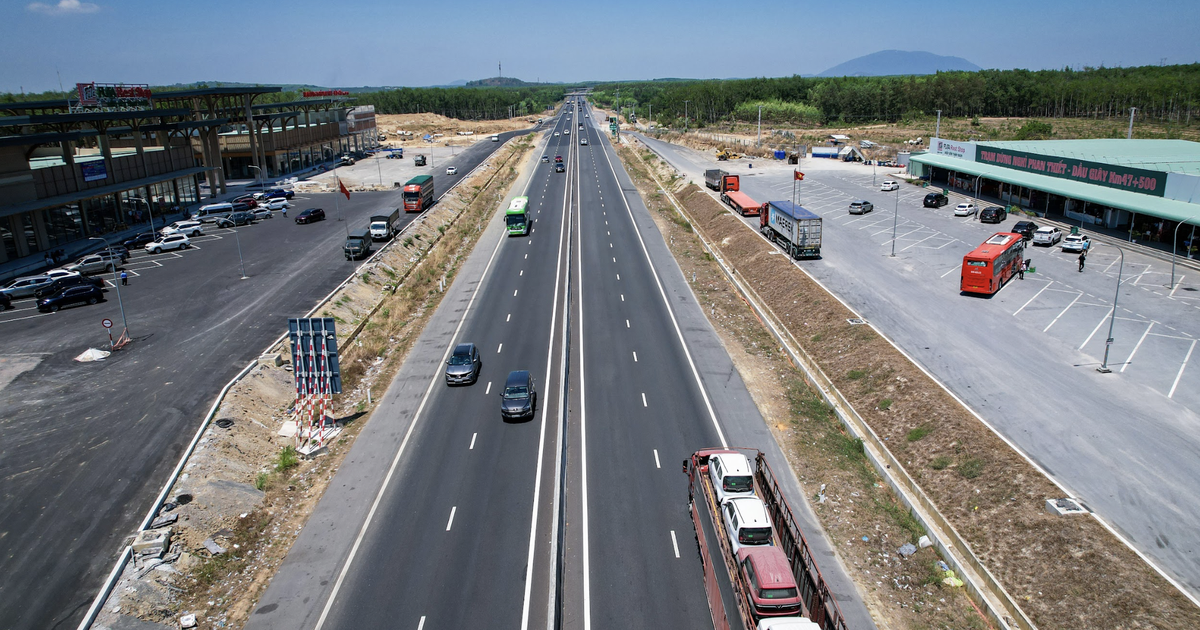 Cao tốc Hà Nội đến Cà Mau đã có 21 trạm dừng nghỉ hoạt động