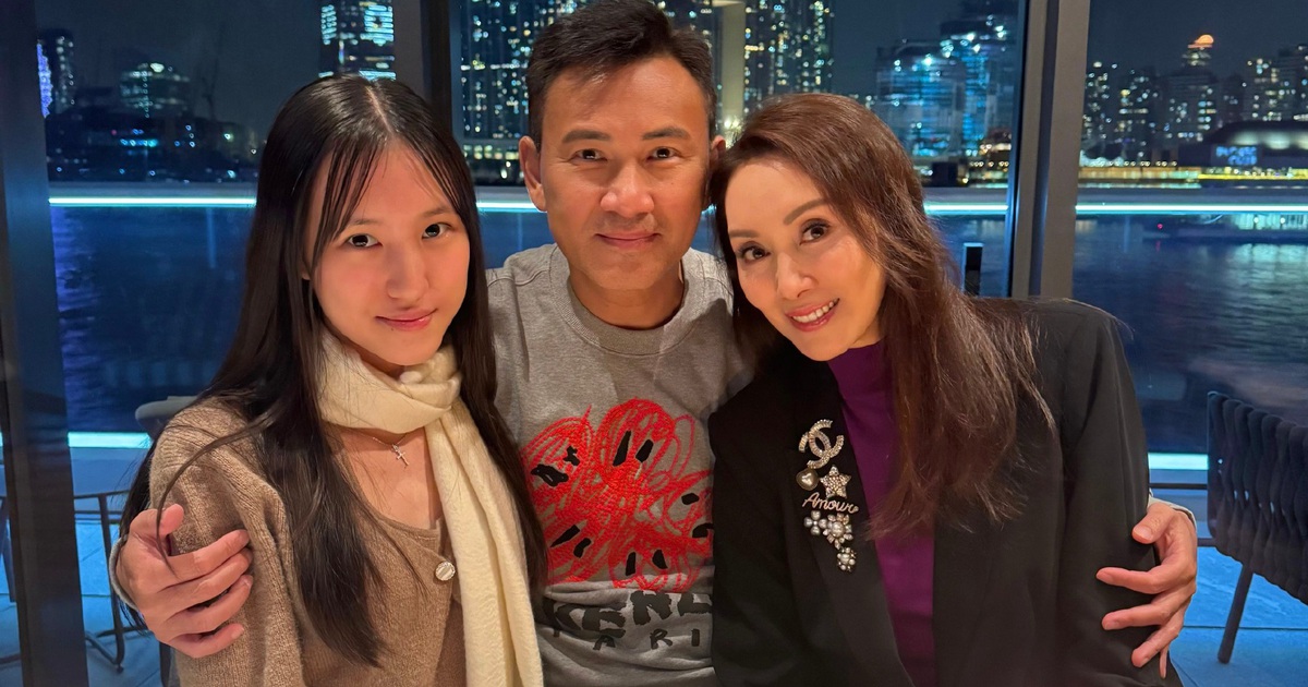 Hôn nhân 22 năm không scandal của Quách Khả Doanh và Lâm Văn Long