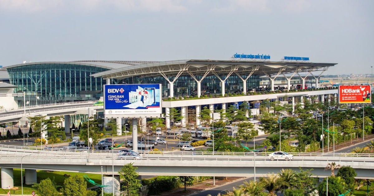 Bộ Xây dựng góp ý Hà Nội "chưa nên chốt vị trí sân bay thứ hai"